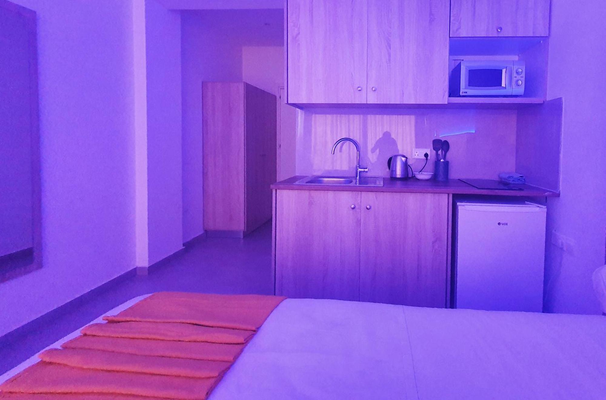 Sun Plaza Suites - Adults Only アヤナパ エクステリア 写真